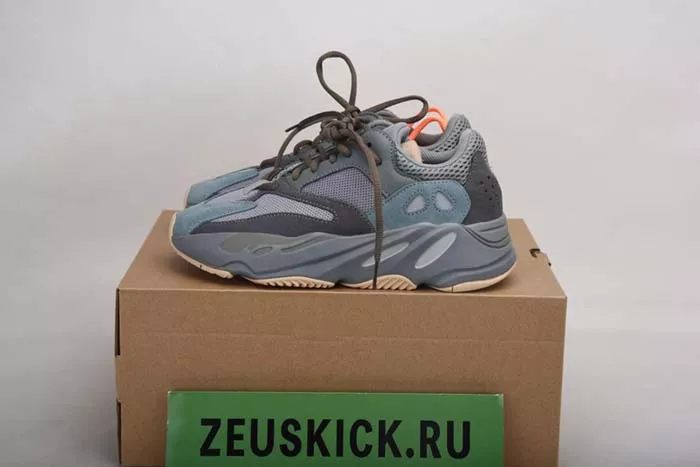 ADIDAS YEEZY BOOST 700 TEAL BLUE - FW2499