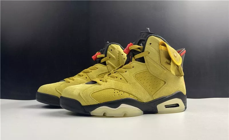 Travis Scott x Air Jordan 6 CN1084-300