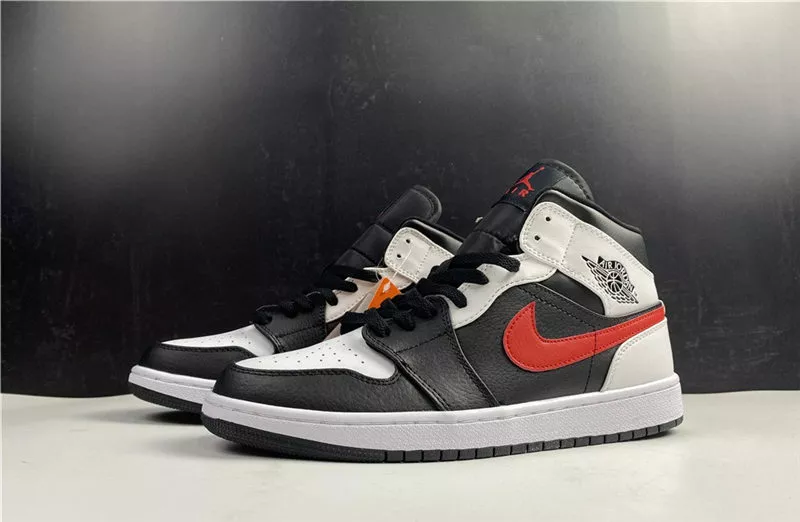 AIR JORDAN 1 MID 554724-075