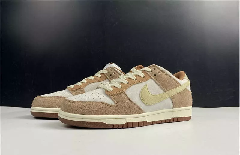 Nike Dunk Low PRM