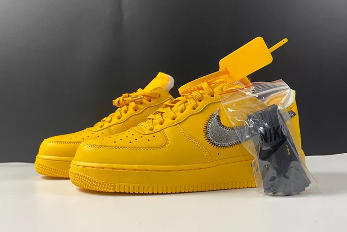 Off-White x Nike Air Force 1 University Gold DD1876-700