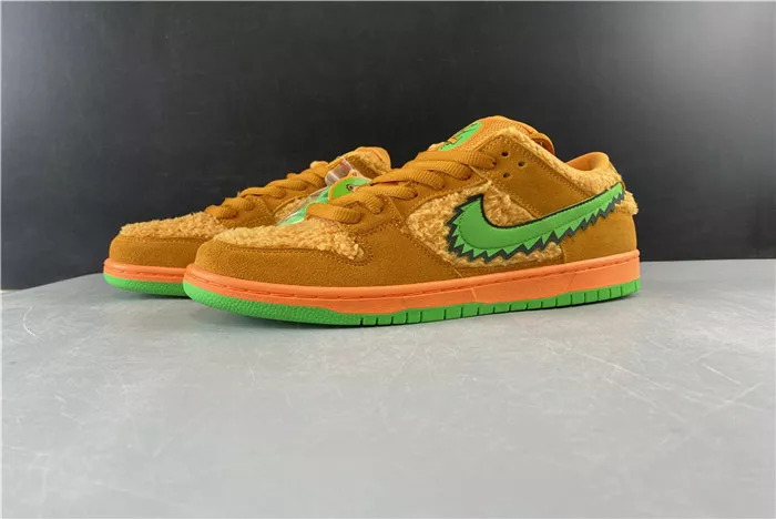 Grateful Dead x Nike SB Dunk Low Orange CJ5378-800