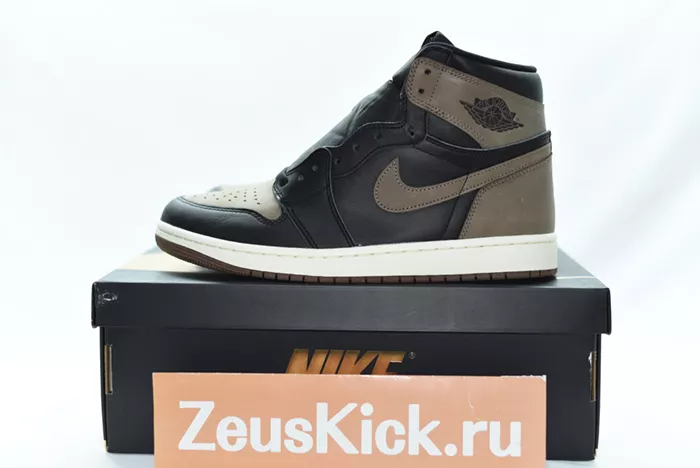 Air Jordan 1 High OG “Palomino” Travis Scott  DZ5485-020