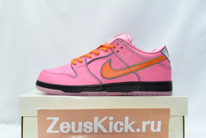 The Powerpuff Girls x Nike SB Dunk Low Blossom FD2631-600