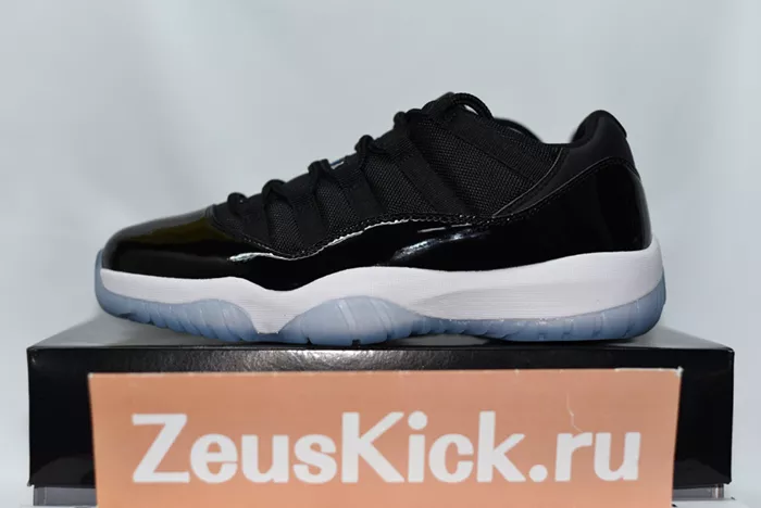 Air Jordan 11 Low Space Jam FV5104-004