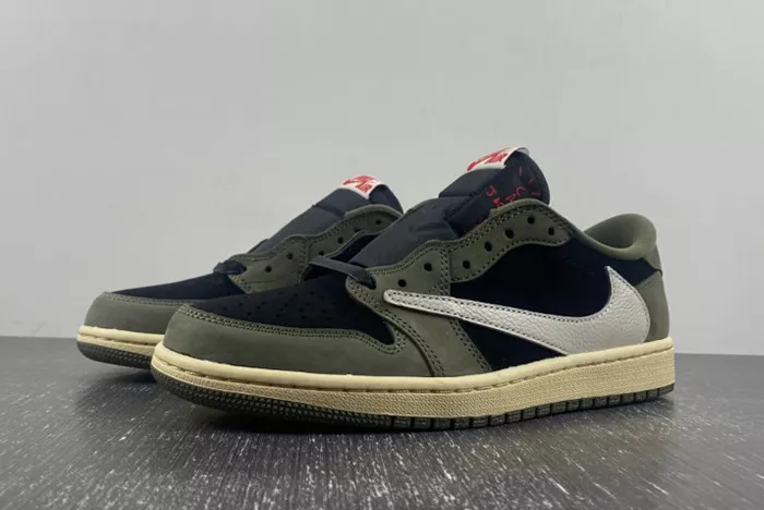 Travis Scott x Air Jordan 1 Low OG  DM7866-002