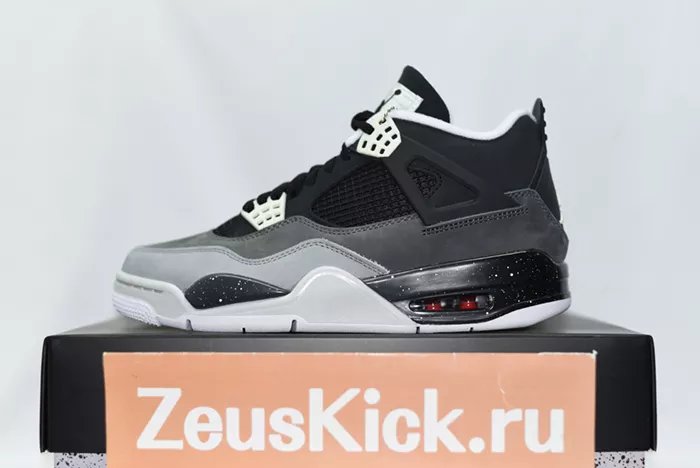 AIR JORDAN 4 RETRO 'FEAR' 626969-030